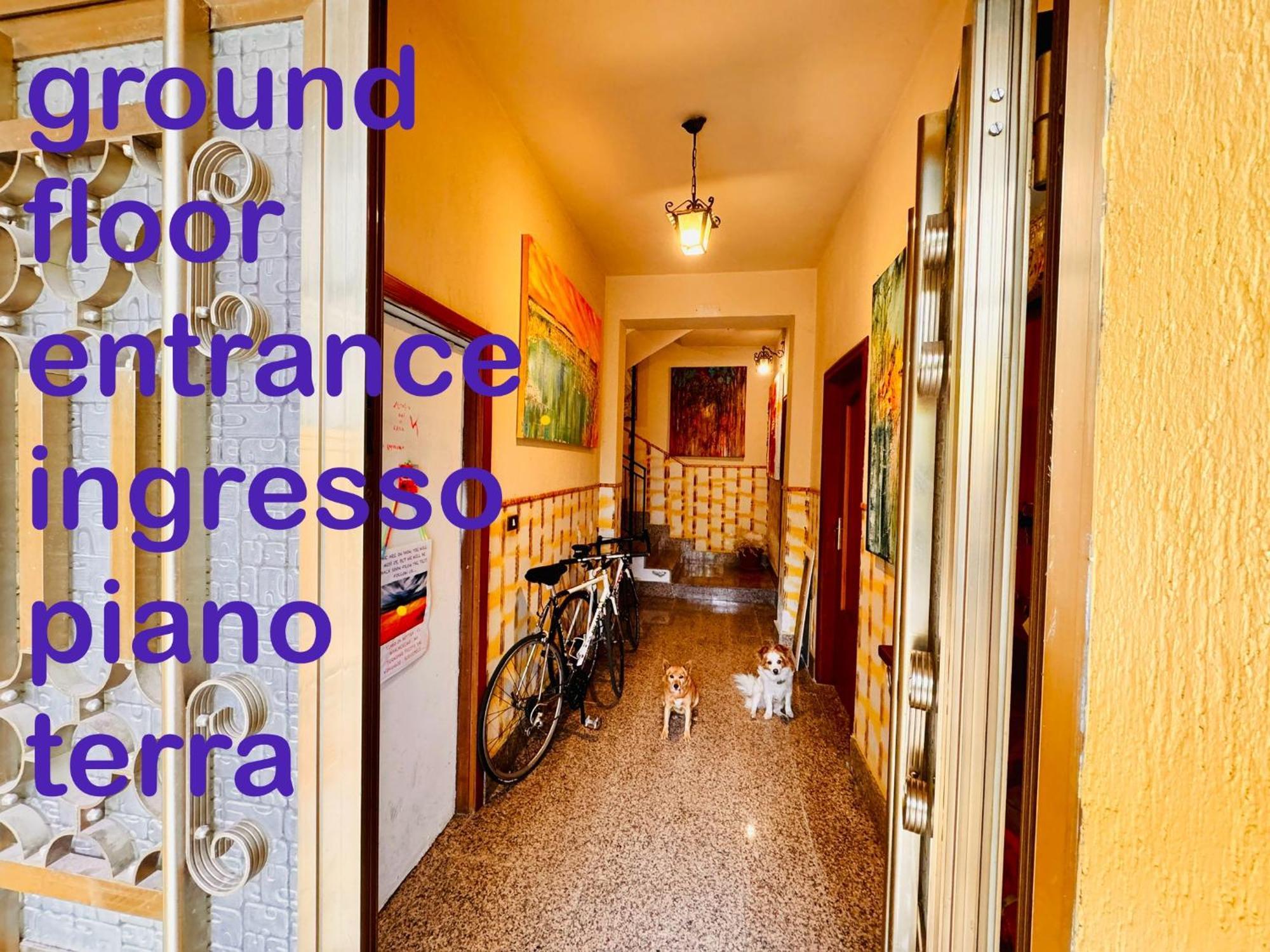 La Casa Dell'Artista Di Vittorio Vertone Pietragalla Exterior photo